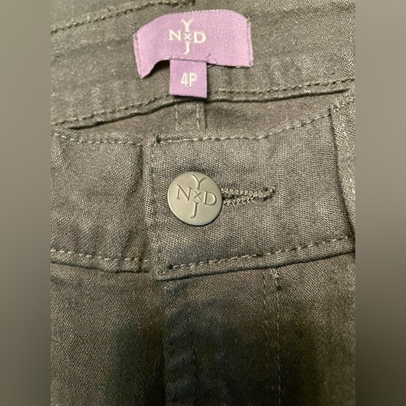 NWT NYDJ Marilyn Straight Leg Washed Black Jeans petite - Picture 8 of 12